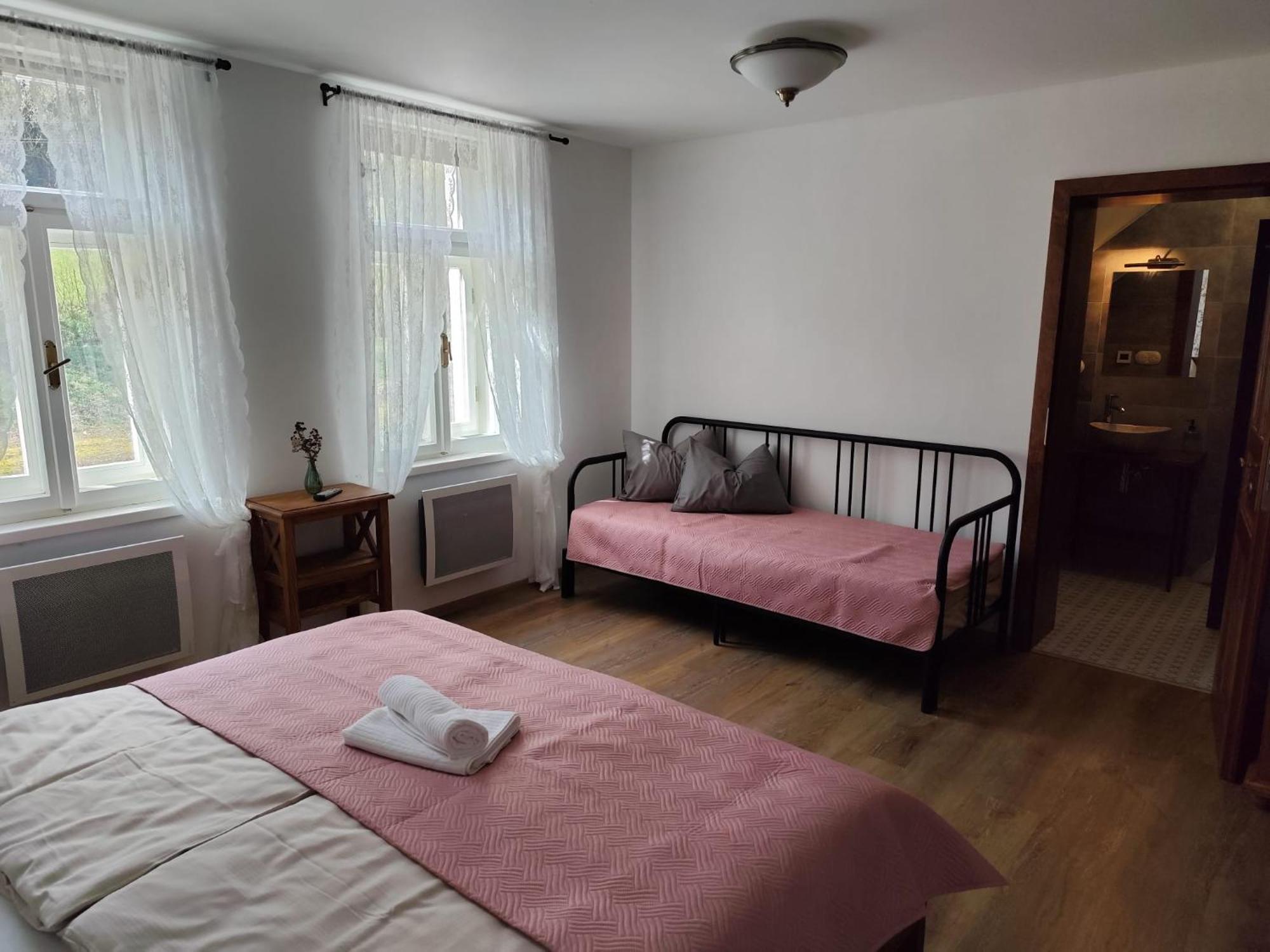 Penzion U Krizku Mala Moravka Luaran gambar